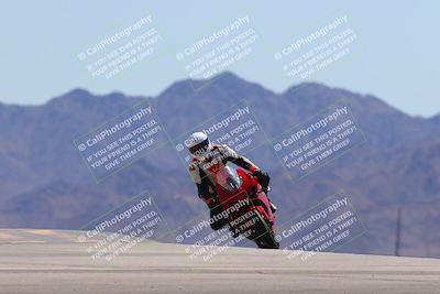 media/Mar-24-2025-Moto Forza (Mon) [[57ce5c5cff]]/3-Beginner Group/Session 4 (Turn 9)/